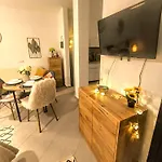 Апартамент Superior With Terrace In 4star Life *