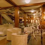 Апартамент Superior With Terrace In 4star Life *